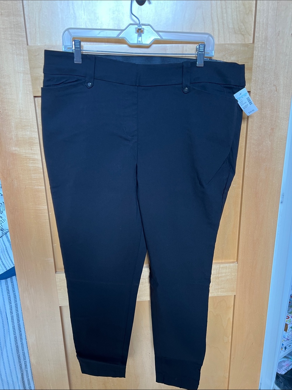 NWT Maurices Black Stretch Pull-On Pants